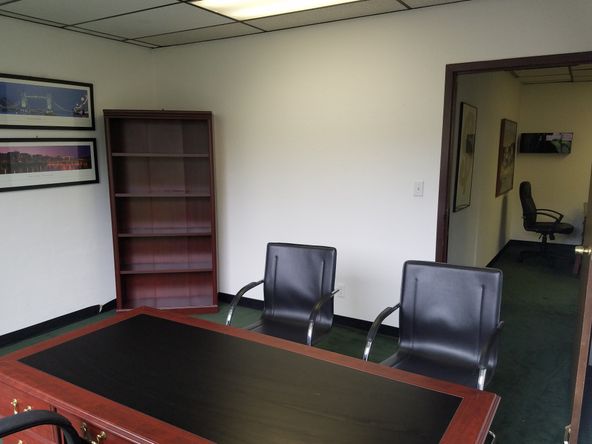 RECEPTION, LARGE PRIVATE OFFICE, LARGE ROOM. FREE MONTH.